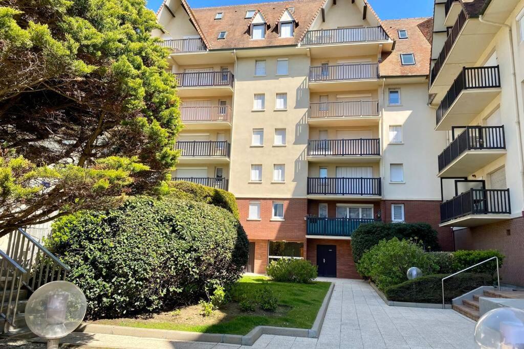 Studio Avec Acces A La Mer - Cabourg Exterior foto